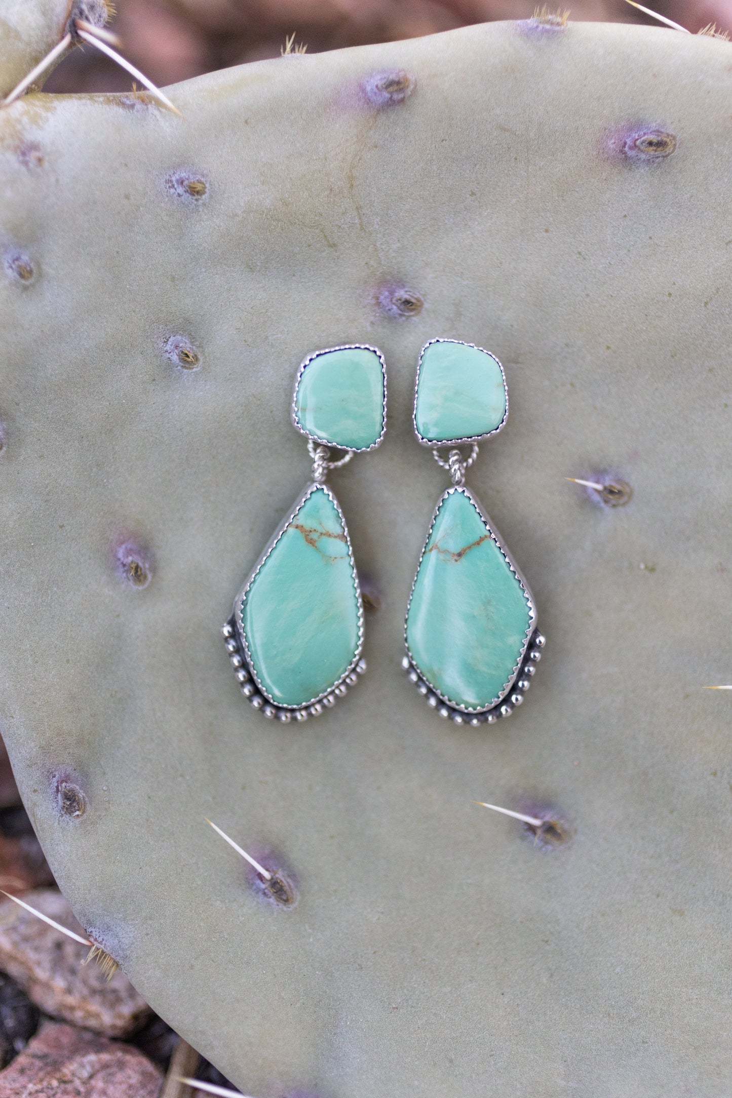 KINGMAN TURQUOISE DANGLE EARRINGS